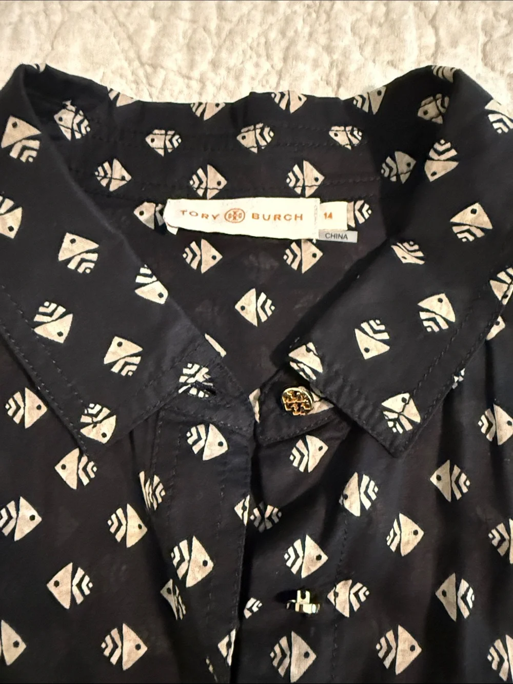 Tory Burch Lightweight Black Button-Down Blouse with Cream Geometric Fish Print